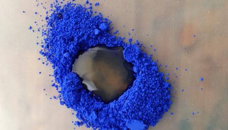 Kuvataiteen sininen teos