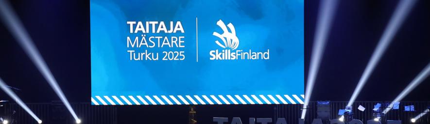 Kuvituskuva avajaisten logosta.