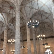 Valencian katedraalin kattokruunut.