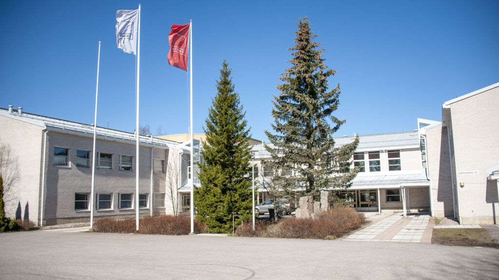 Omnian Lehtimäentien 1 C toimipiste.