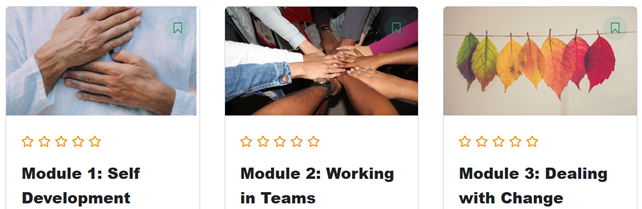 Kolme verkkokurssin moduulikorttia: Self Development, Working in Teams ja Dealing with Change. Korteissa on kuvat käsistä, tiimityöstä ja värikkäistä lehdistä.